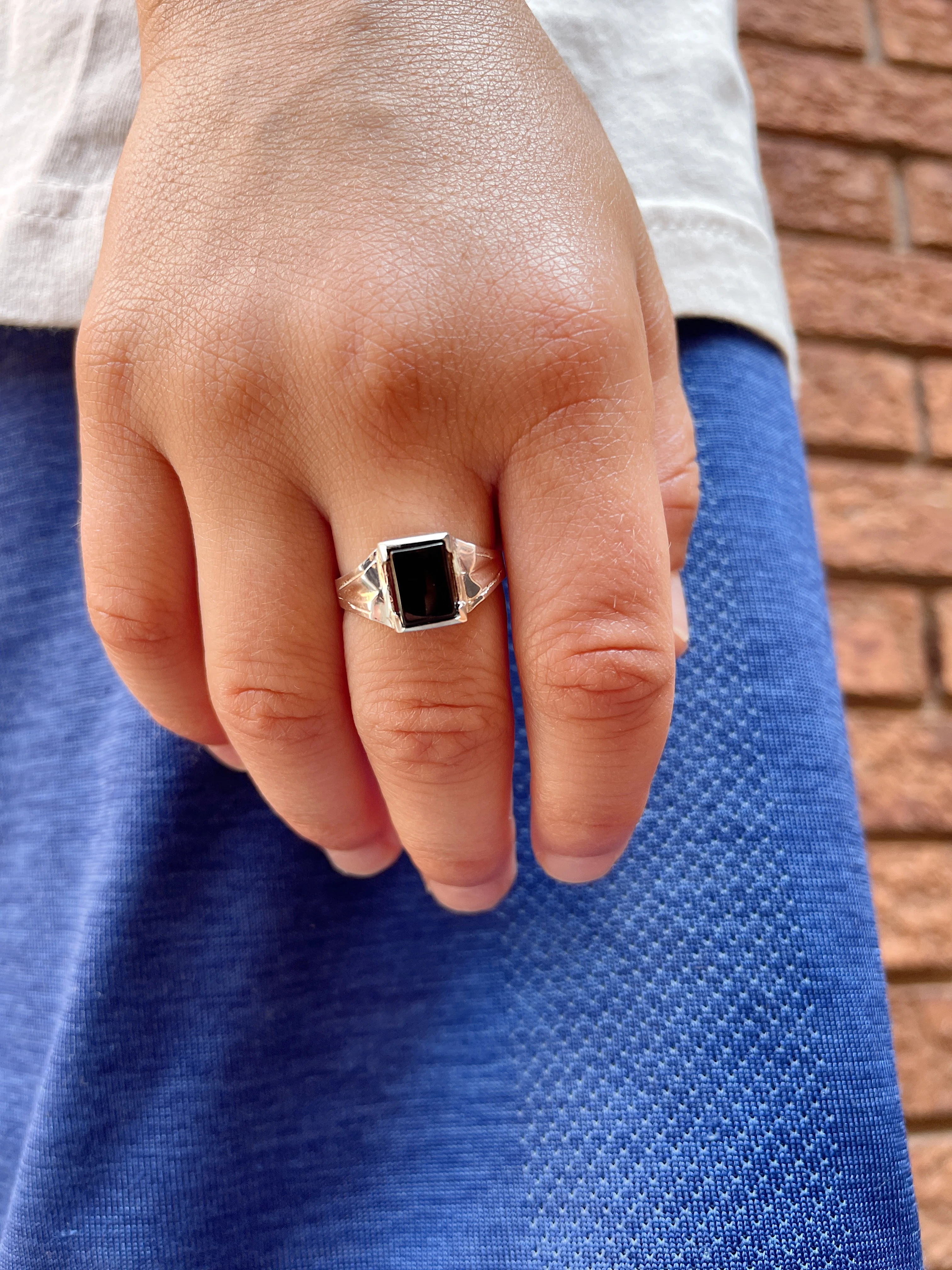 Sterling Silver Rectangular Onyx Signet Ring - Image 4